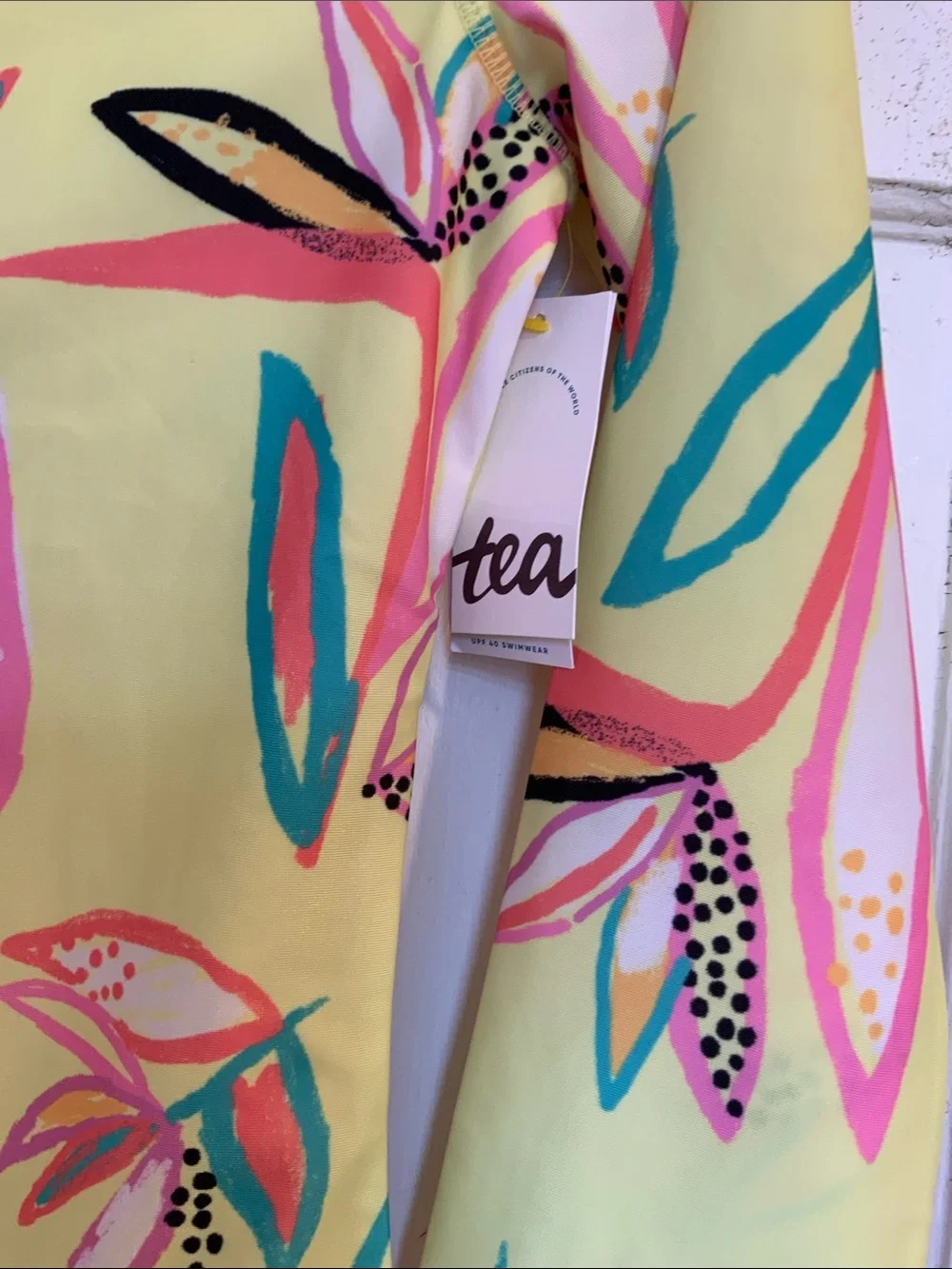NWT Girls Long Sleeve Zip Front Floral Rash Guard Swimsuit - Yellow in size 16